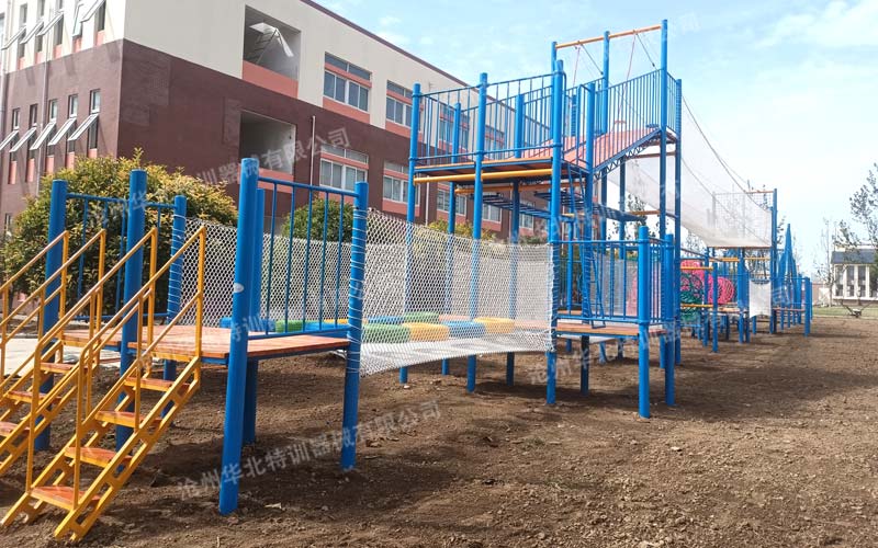 某拓展基地勇者之路順利完工!